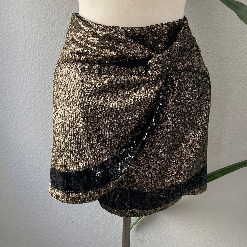 Wildfox Black and Gold Sequin Mini Skirt S